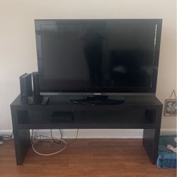 46 In TV And TV Stand 