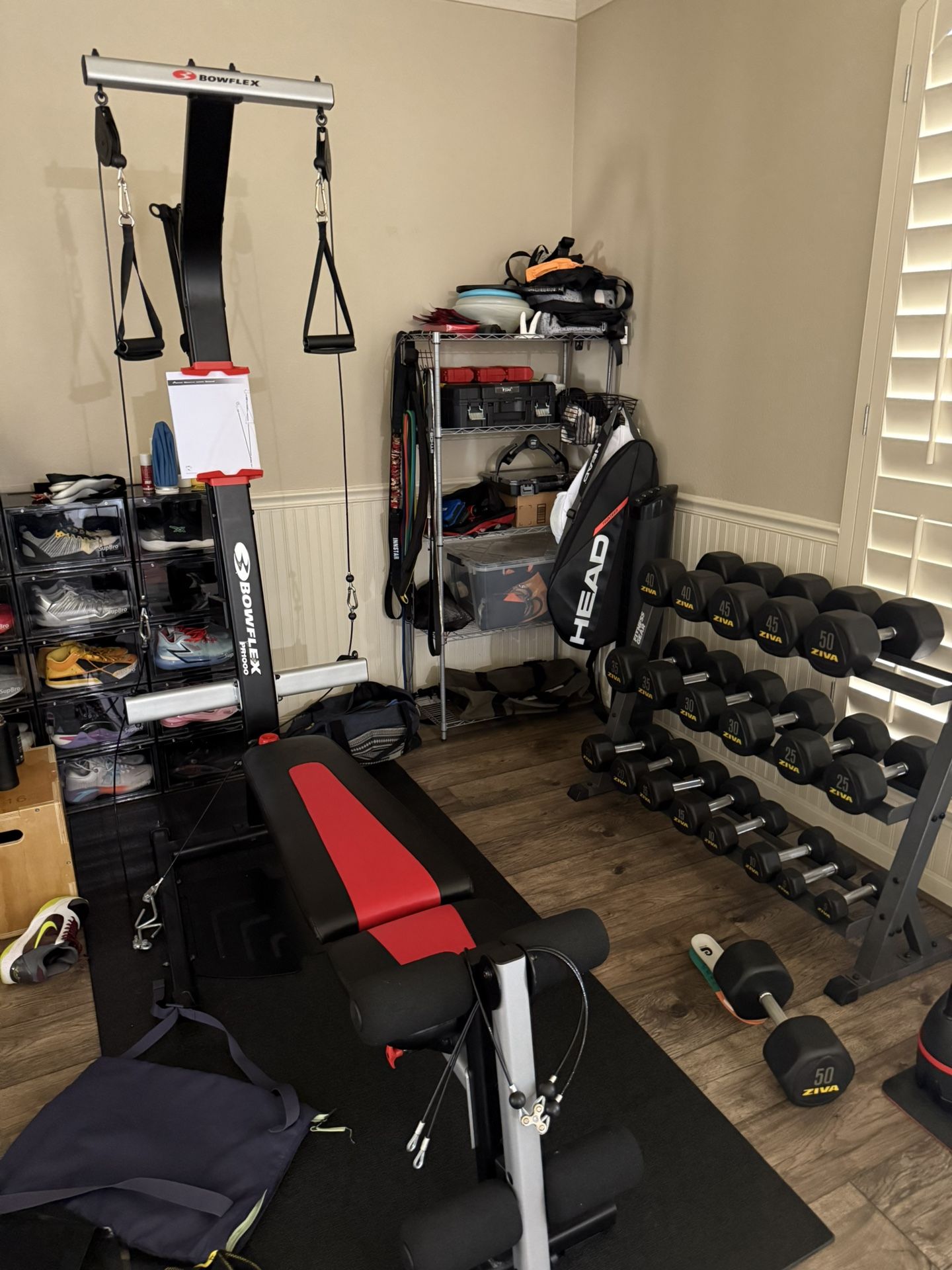 Like New Bowflex PR1000 Home Gym
