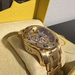 Invicta Men's Pro Diver Champagne Dial Gold Watch