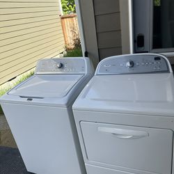 Maytag Washer/ Dryer 