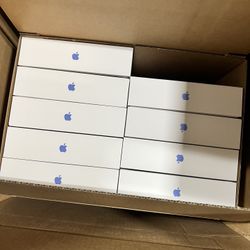 iPad A16 Package Boxes