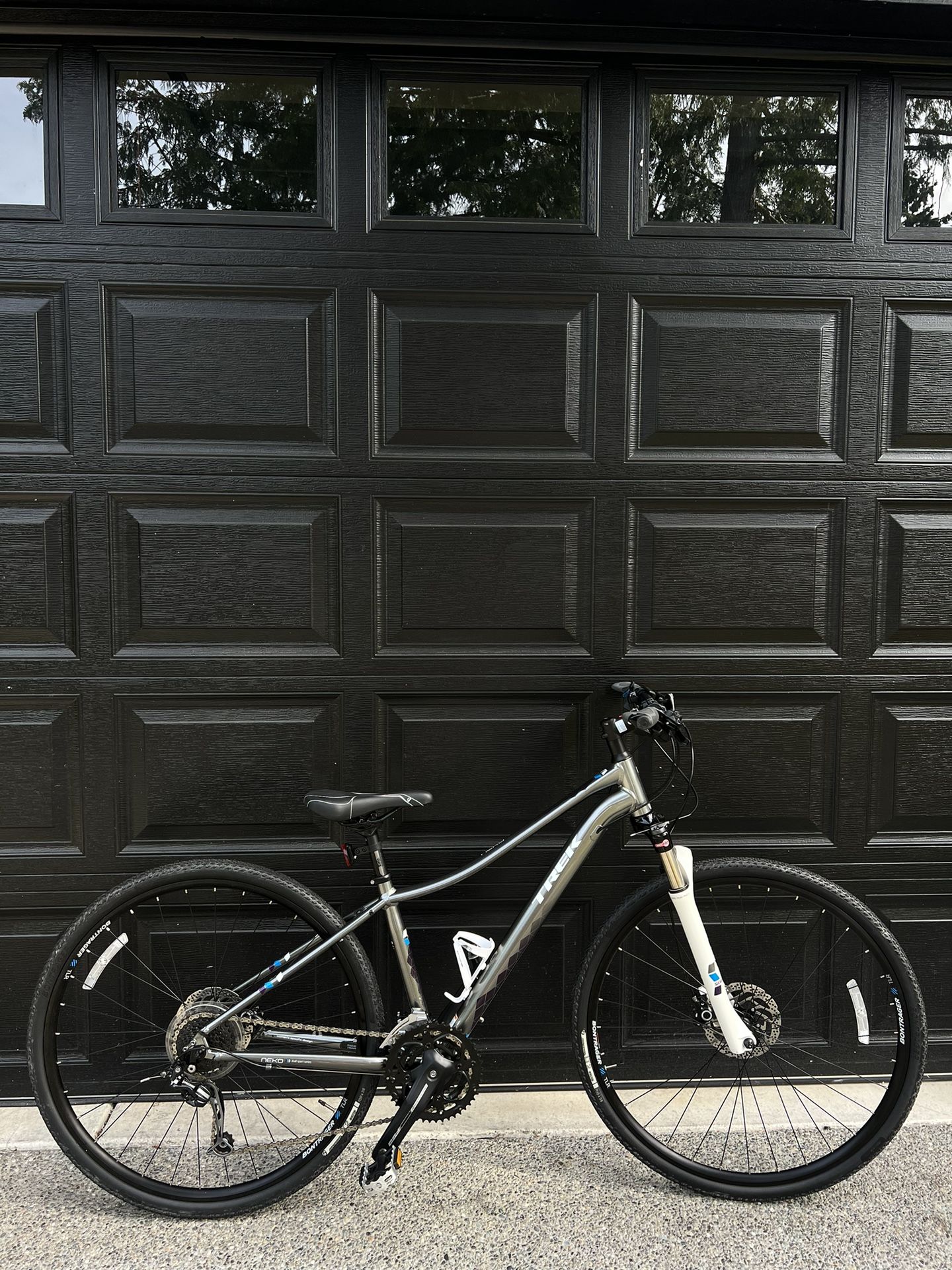 Trek Neko SLX Hybrid Bike 