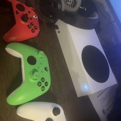 Xbox Series s (Three Controllers And Monitor + Headset )