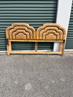 King bed dresser with mirrors and knight stand