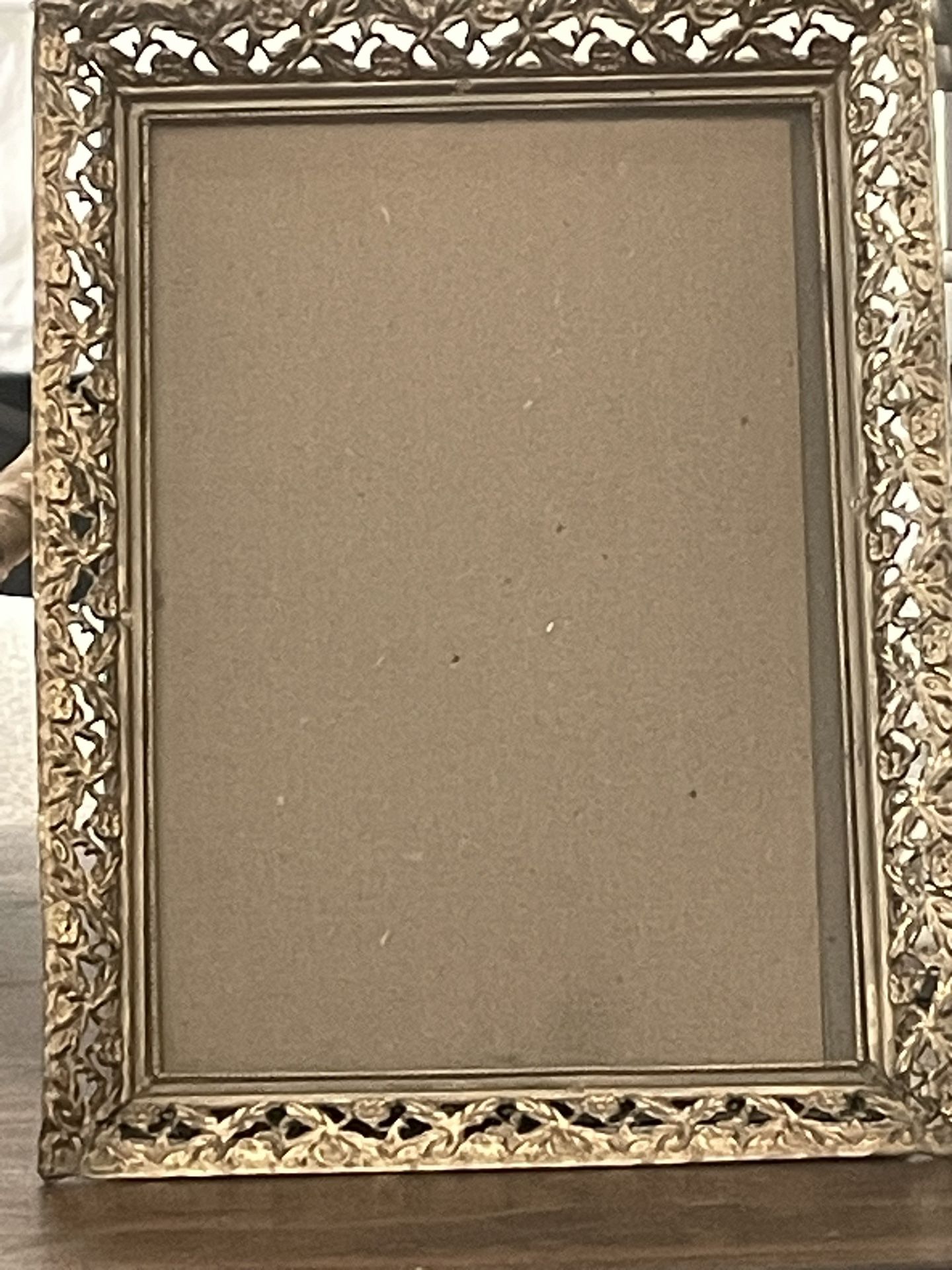 Vintage Hollywood’s Regency Gold Filigree 5x7 Picture Frame