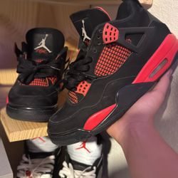 Jordan 4