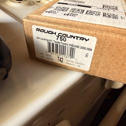 Rough Country level kit