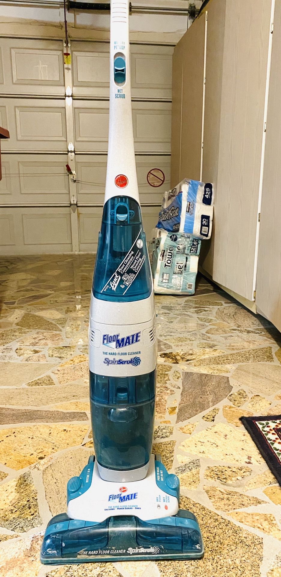 HOOVER FLOORMATE SPINSCRUB Floor Vacuum Scrubber and Cleaner H3000 for
