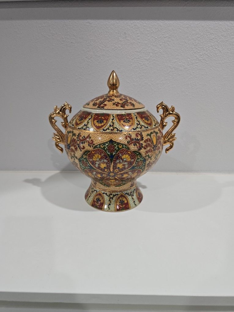Vintage Chinese Export Handpainted Satsuma Pottery