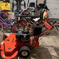 48 Inches yard shark Mower BRAND NEW !!