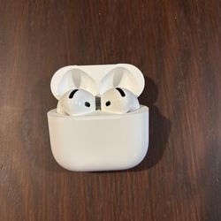 Apple AirPods 4