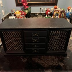 Jewelry Box/Armoire