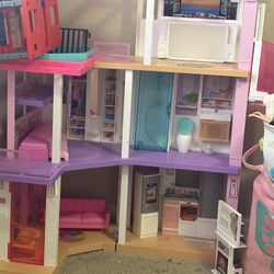 Barbie House