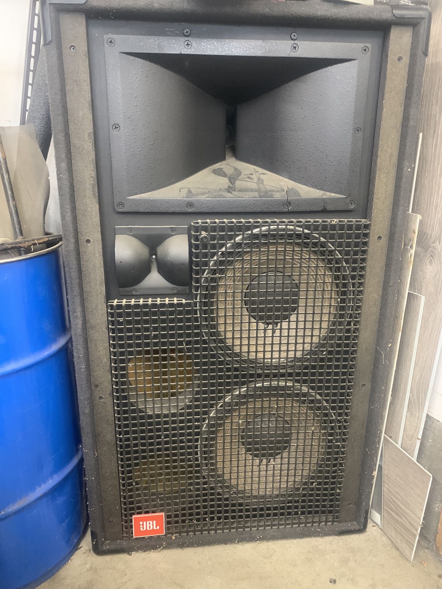 Jbl 4700 Series Speakers