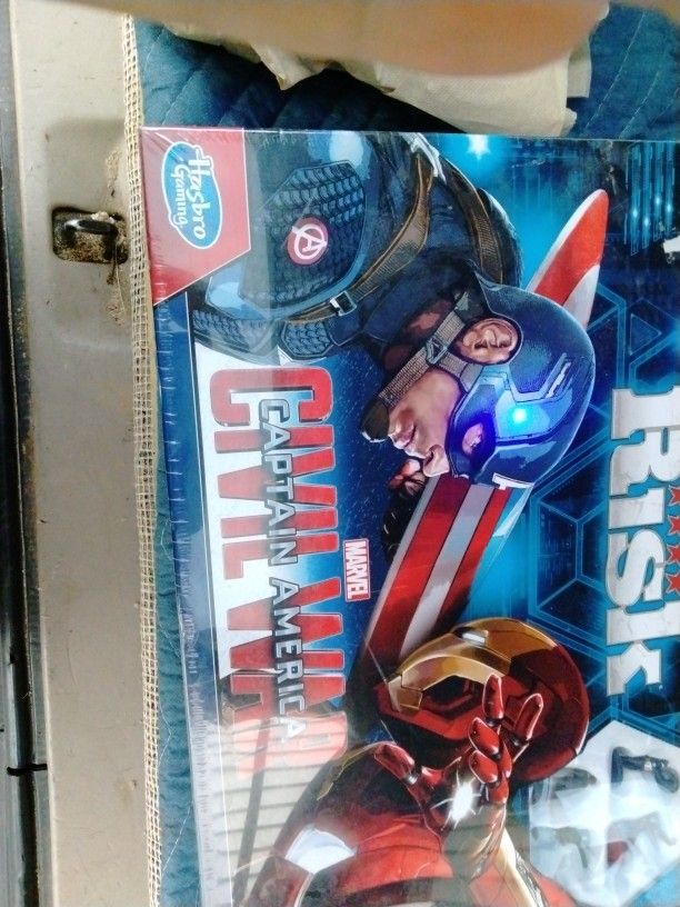 Risk Civil War Captain America