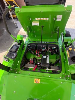 2022 Mean Green Rival Zero-Turn Electric Lawn Mower
