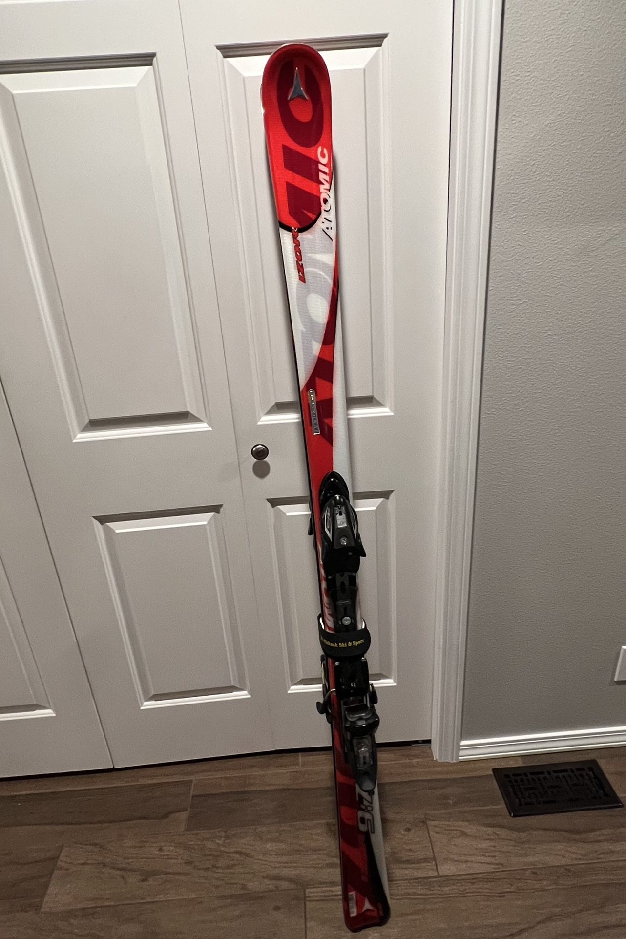 Skis 168 Atomic izor 9.7 nano frame with Bindings