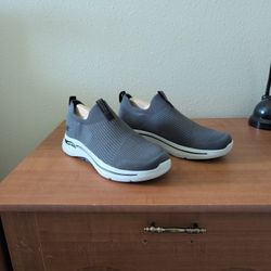 Skechers Men's Archfit Size 11