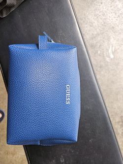 Guess Toiletries  Travel  Bag