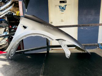 Tesla model Y 2024-2026 right passenger side fender oem