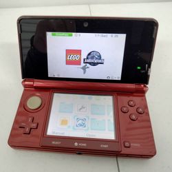 Nintendo 3DS Red