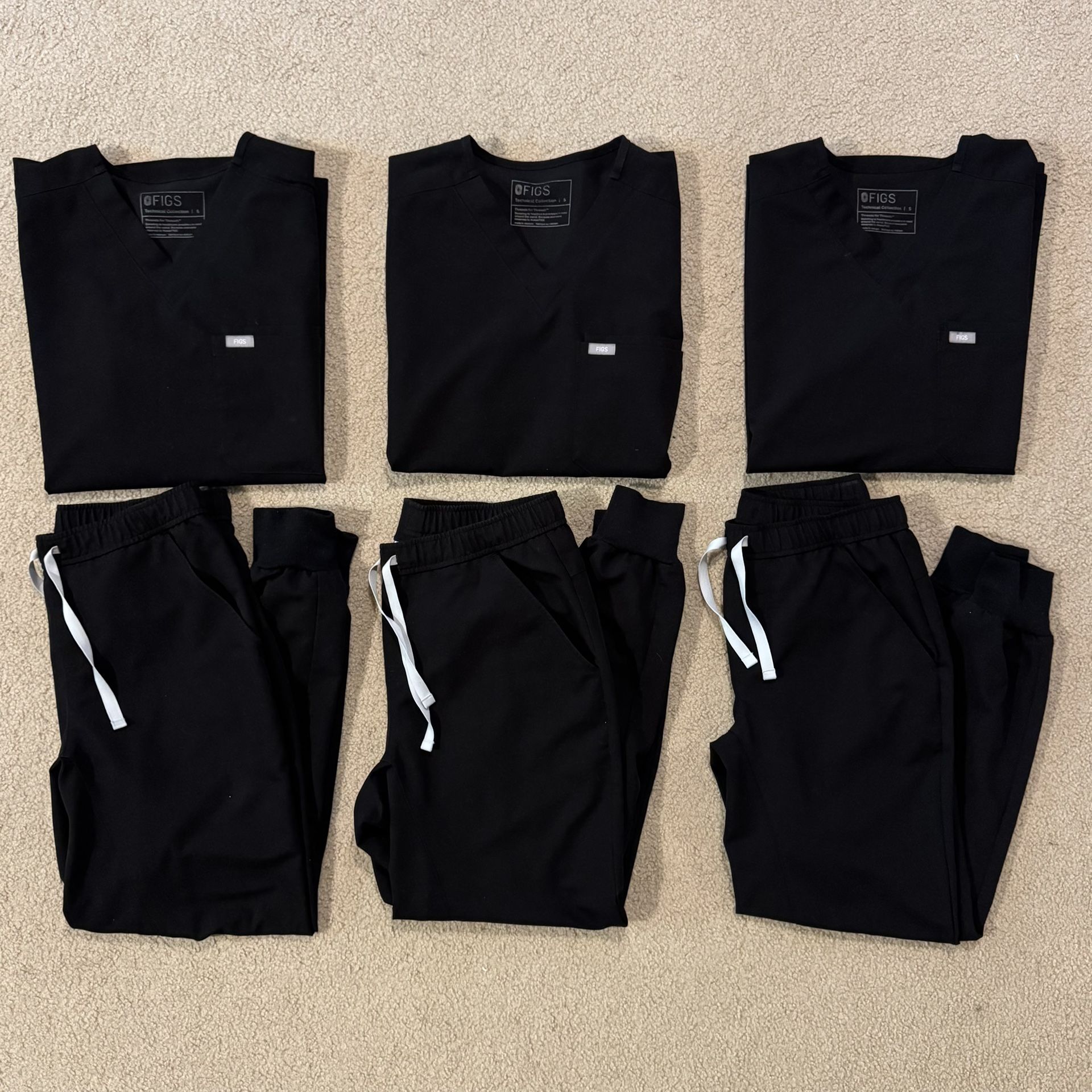 Men's Figs Scrubs Black Sets Size Small (3 Complete Sets)
