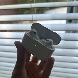 AirPod Pros 2 