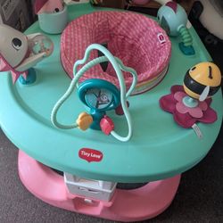 Tiny Love 4-1 Activity Center 