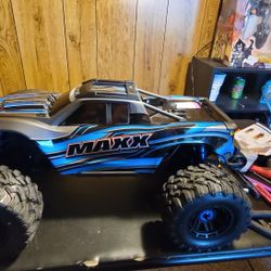 Traxxas Maxx