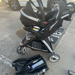Graco car seat with car latch and stroller!!