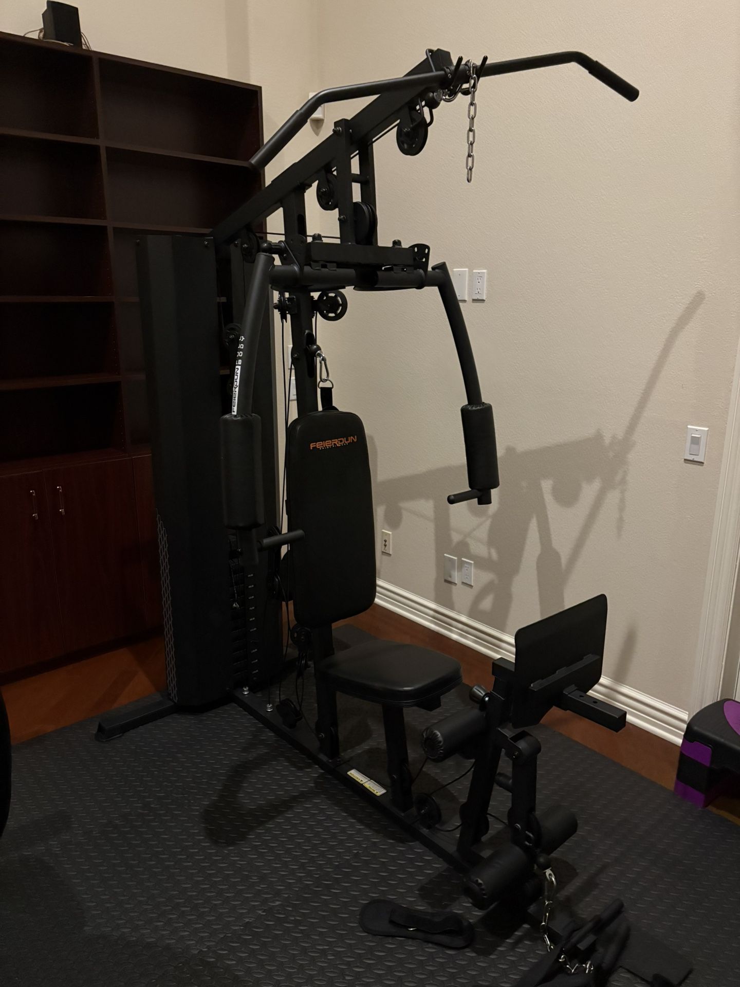 Full Body Home Gym Equipment With Leg Press LIKE NEW