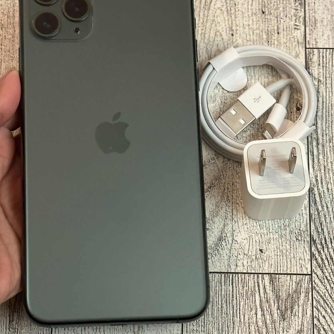 Apple iPhone 11 Pro Max 256Gb for Sale in Austin, TX - OfferUp