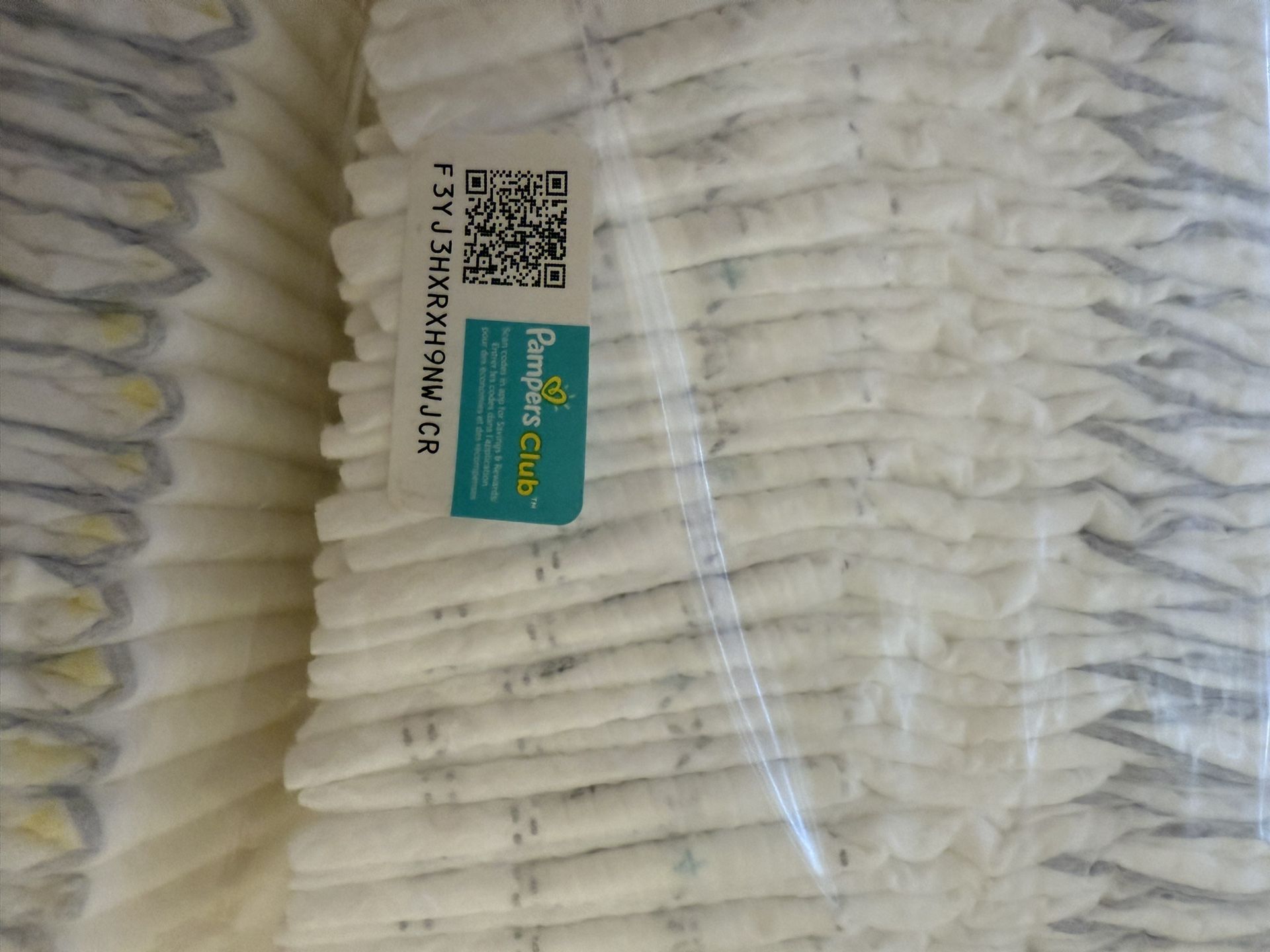 “PAMPERS” (NB) BEW BORN  42 CT