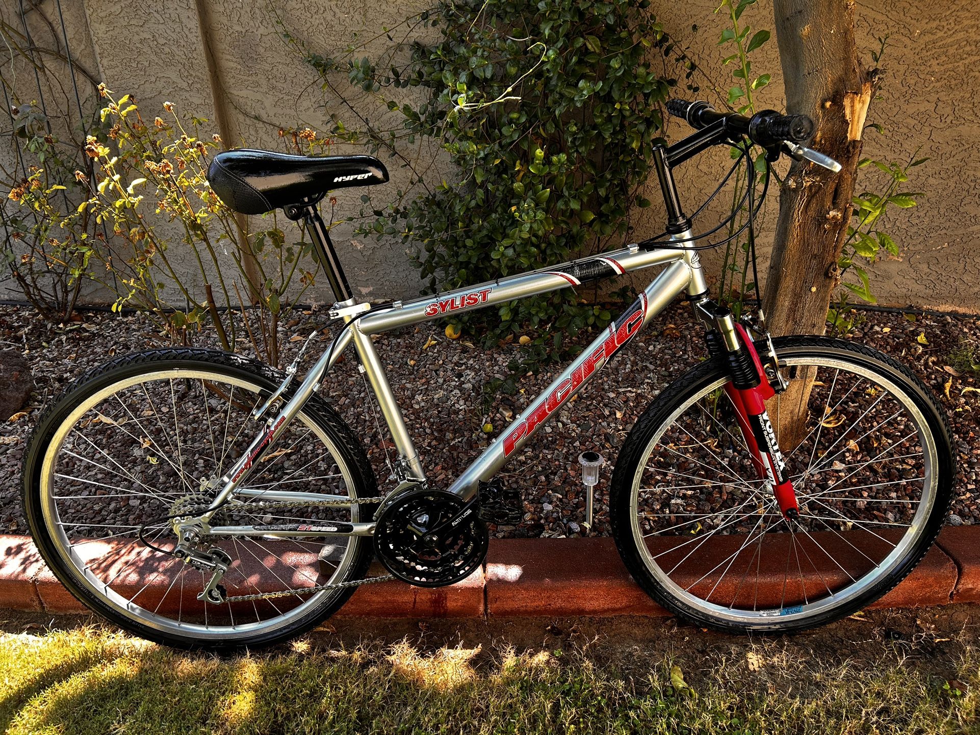 PACIFIC CYCLE STYLIST 21-Speed 26” Mountain Bike with NEW Tires-Tubes-Cables-Seat-Chain plus a FULL Tune-up, 18” Medium Size – CLEAN!