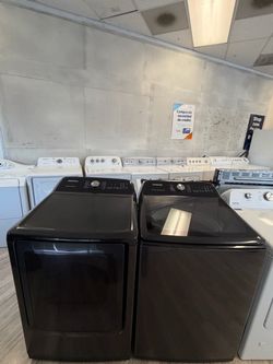 Samsung Black Top Load Washer and gas Dryer Set