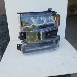 2021 Silverado Lt  Headlight