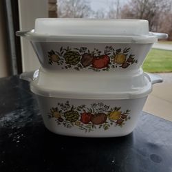Vintage Corning Ware  Dishes With Lids