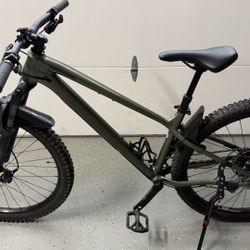 Cannondale Habit HT2 Hardtail Mountain Bike 