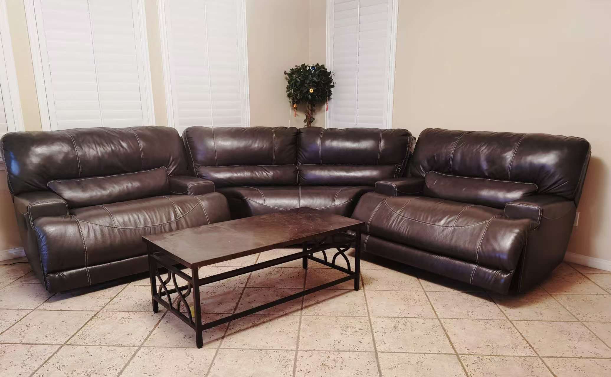 **For Sale: Ashley Premium Leather Sectional Sofa Set + 3 Matching Coffee Tables - Like New!** 