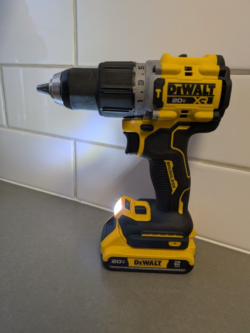 DEWALT 20V MAX XR Brushless 1/2 in. Hammer Drill Brand New 