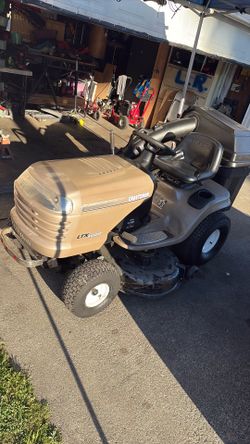 Craftsman ltx 1000 Riding Mower