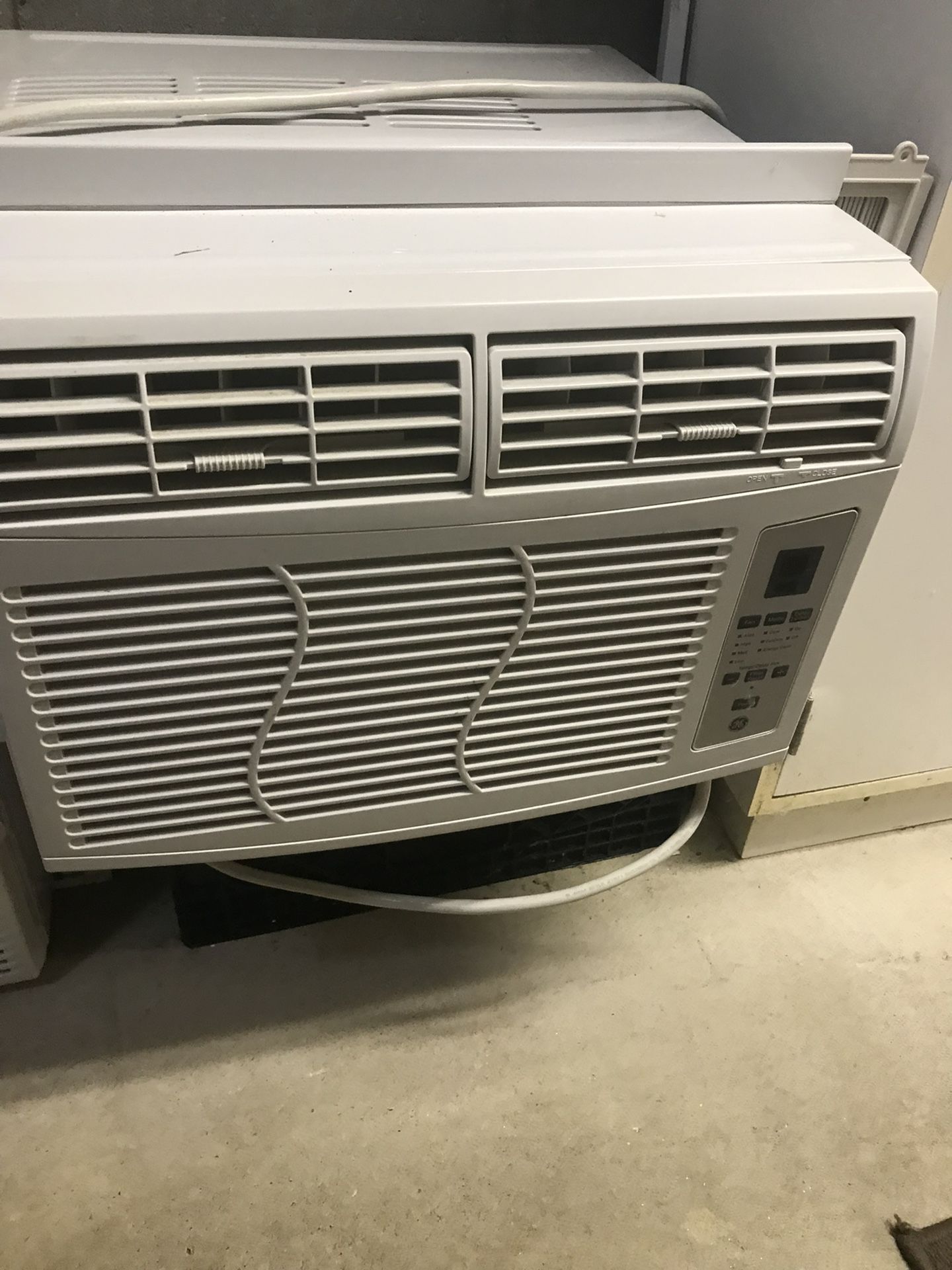 AC Unit