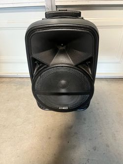 Bluetooth speaker with lights & rolls