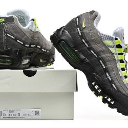 Nike Air Max 95(Size 8.5)