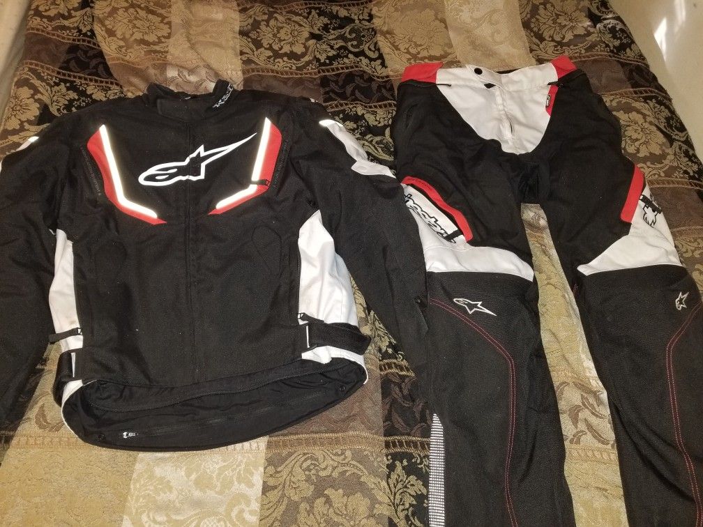 Alpinestars Motorcycle Jacket (M) And Pants (S) Protective Gear Suit