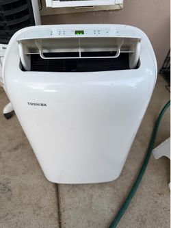 TOSHIBA PORTABLE AIR CONDITIONER