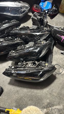 2022 2024 BMW 430i driver side headlight