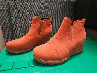 New Sorel Suede Boots Booties Size 7.5