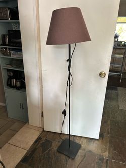 Floor lamp