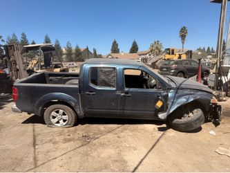 2013 Nissan Frontier v6 ***for parts only***
